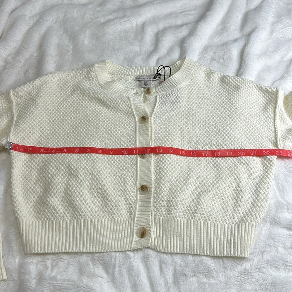🆕 sincerely Jules cream button cardigan cropped fit XL - Picture 11 of 13